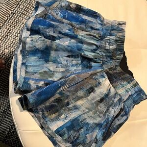 Lululemon 4 inch tracker shorts size 2 great condition, blue